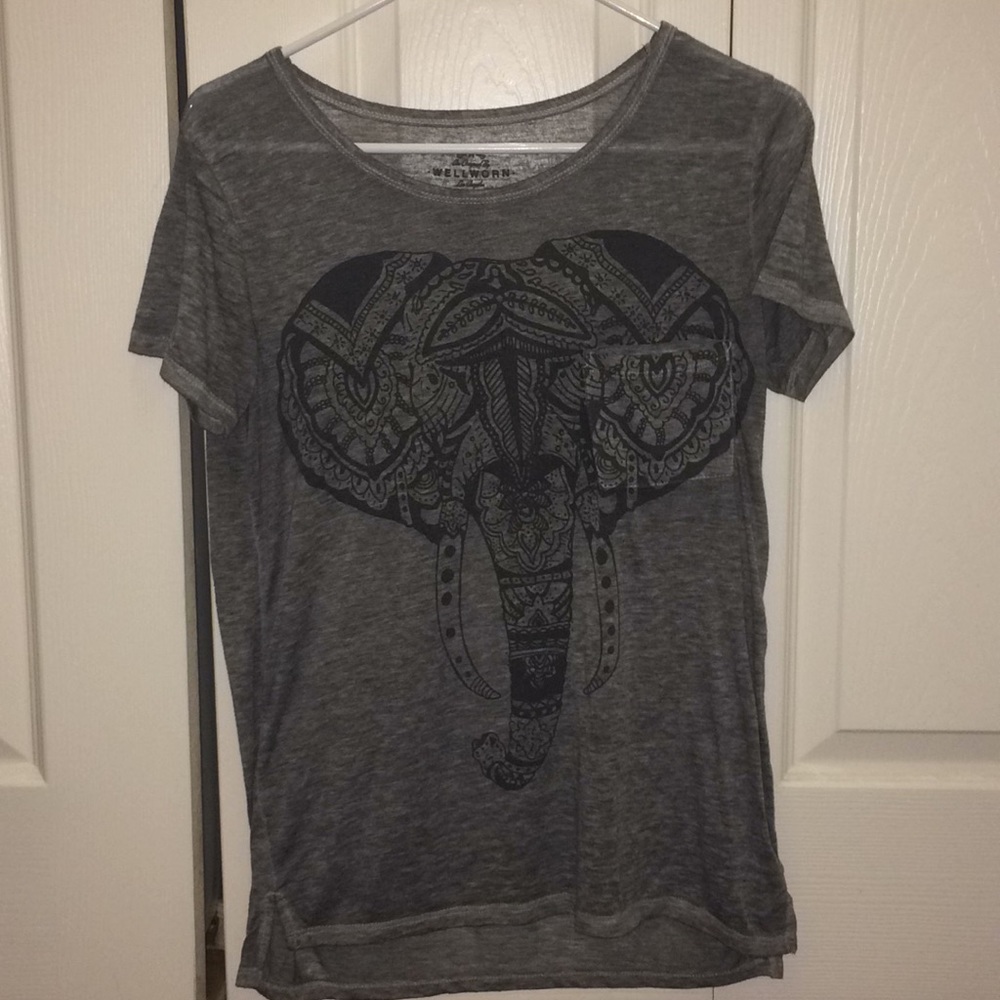 Grey Elephant T-Shirt With Front Pocket